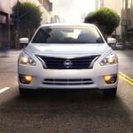 Los interiores de autos modernos del 2025 que parecen autos viejos »